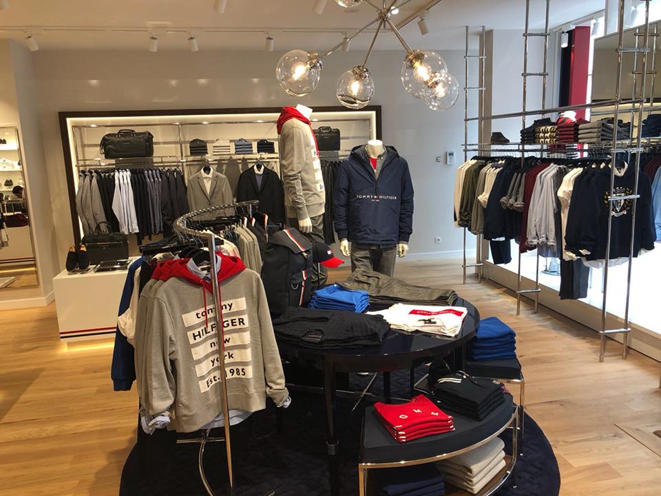 Trouver une tenue tendance Tommy Hilfiger pour homme à Lyon - Boutique de  prêt-à-porter masculin à Ecully - Boutique Alexandre